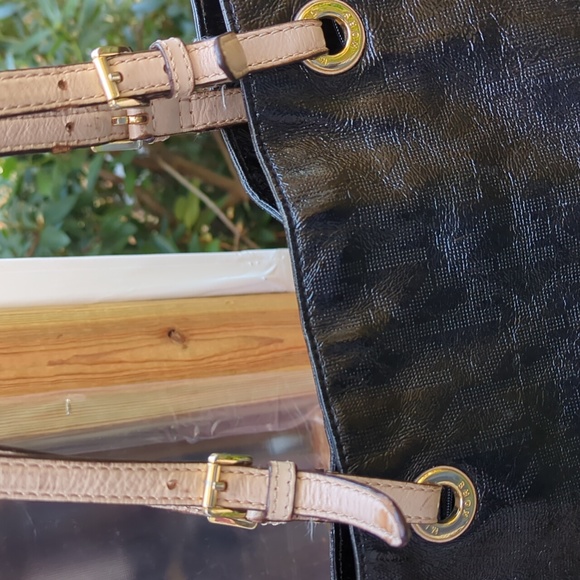 Micheal Kors Handbag guc - Picture 5 of 8